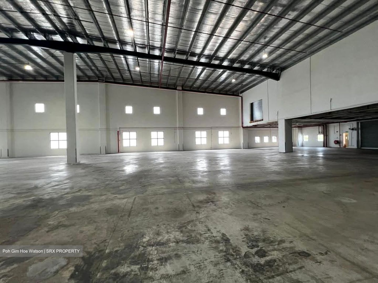 Changi North Way (D17), Warehouse #628774051